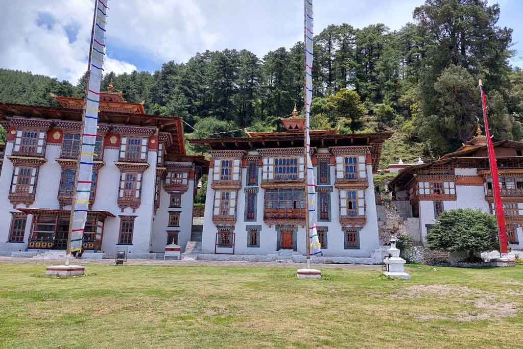 18 Days Bhutan Ladakh Tour