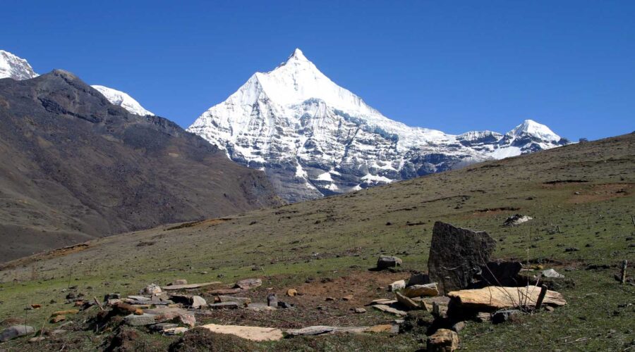 Dur Hot Spring Trek