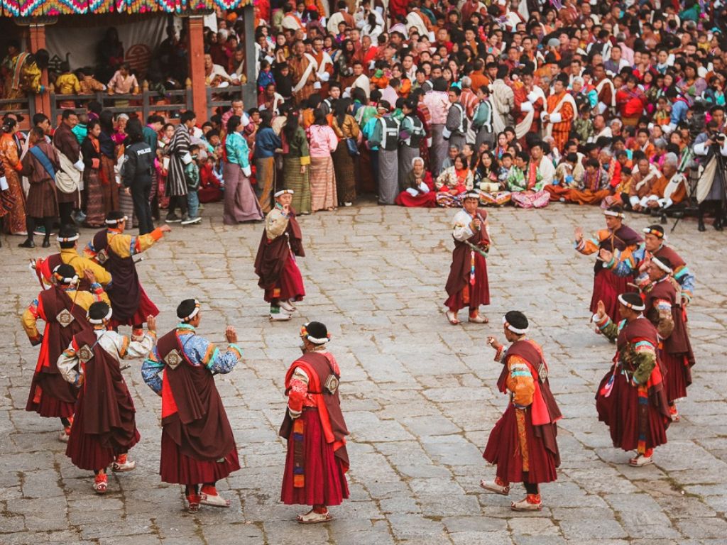 Routes: Thimphu,Punakha,Paro
